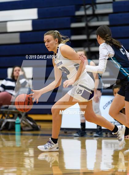 Thumbnail 2 in Juan Diego Catholic vs. Riverton photogallery.