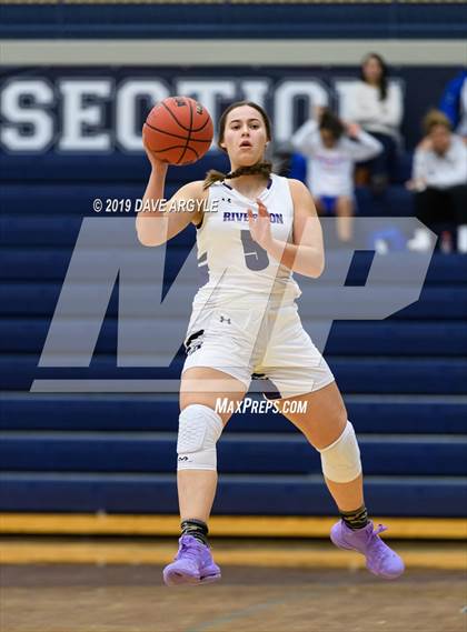Thumbnail 3 in Juan Diego Catholic vs. Riverton photogallery.