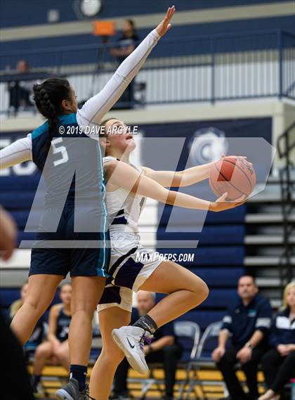 Thumbnail 2 in Juan Diego Catholic vs. Riverton photogallery.
