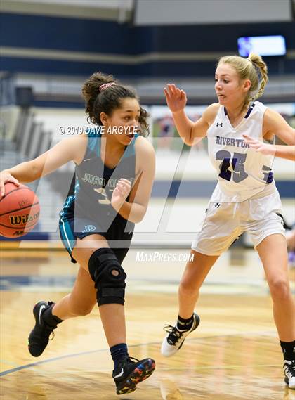 Thumbnail 2 in Juan Diego Catholic vs. Riverton photogallery.