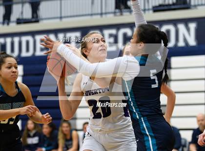 Thumbnail 1 in Juan Diego Catholic vs. Riverton photogallery.
