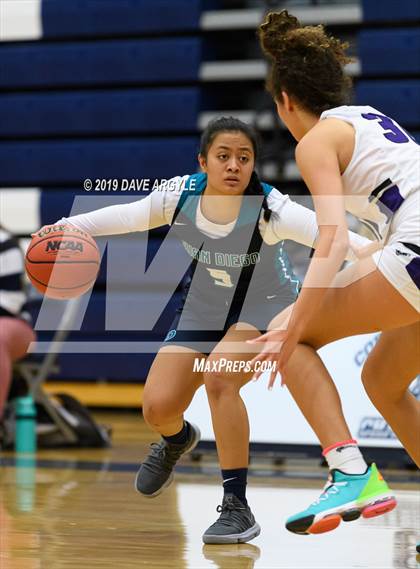 Thumbnail 3 in Juan Diego Catholic vs. Riverton photogallery.