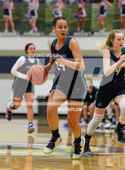 Thumbnail 2 in Juan Diego Catholic vs. Riverton photogallery.