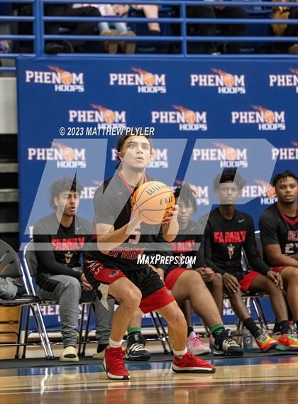 Thumbnail 1 in Red Springs vs. Northwood Temple Academy (Hoops and Dreams) photogallery.