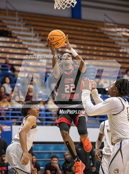 Thumbnail 1 in Red Springs vs. Northwood Temple Academy (Hoops and Dreams) photogallery.