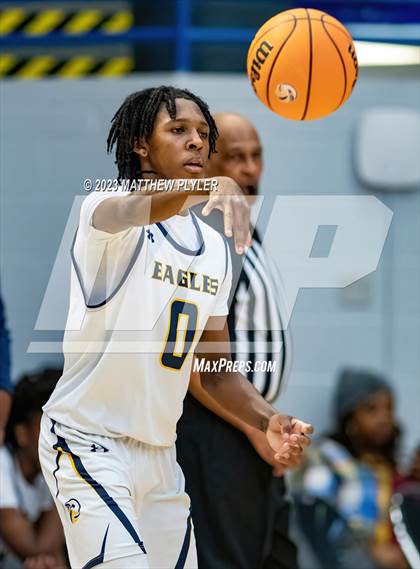 Thumbnail 2 in Red Springs vs. Northwood Temple Academy (Hoops and Dreams) photogallery.