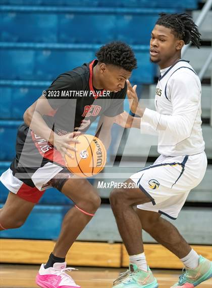 Thumbnail 1 in Red Springs vs. Northwood Temple Academy (Hoops and Dreams) photogallery.
