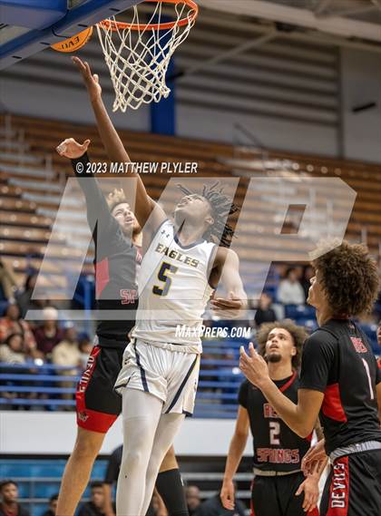 Thumbnail 3 in Red Springs vs. Northwood Temple Academy (Hoops and Dreams) photogallery.