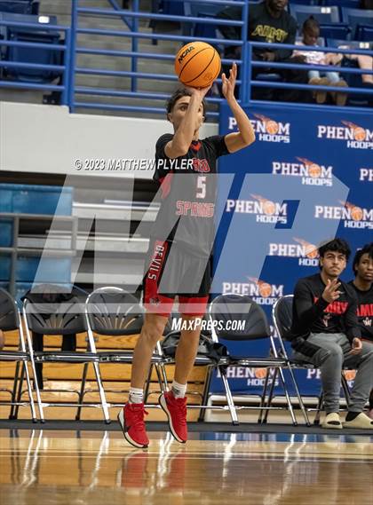 Thumbnail 3 in Red Springs vs. Northwood Temple Academy (Hoops and Dreams) photogallery.
