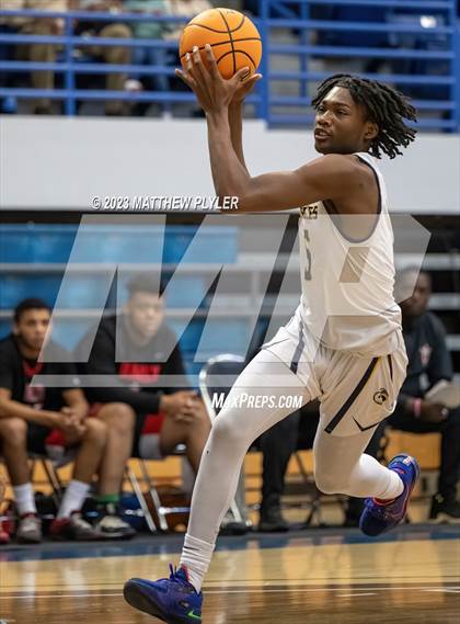 Thumbnail 2 in Red Springs vs. Northwood Temple Academy (Hoops and Dreams) photogallery.