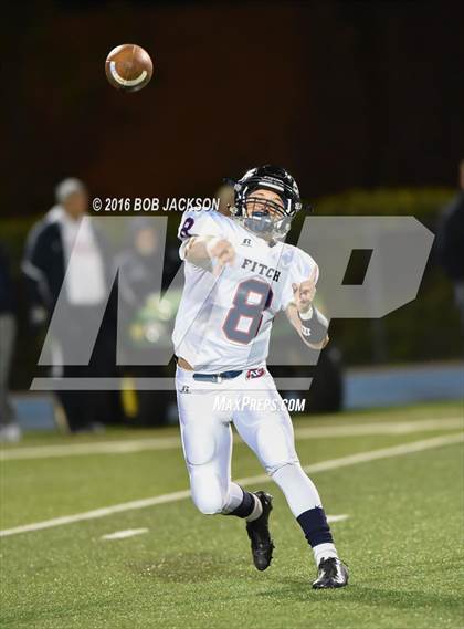 Thumbnail 1 in McDowell vs Austintown-Fitch photogallery.