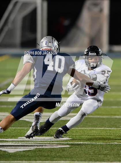 Thumbnail 1 in McDowell vs Austintown-Fitch photogallery.