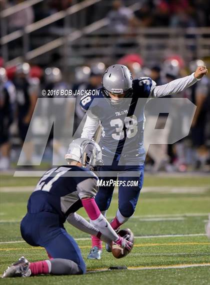 Thumbnail 1 in McDowell vs Austintown-Fitch photogallery.