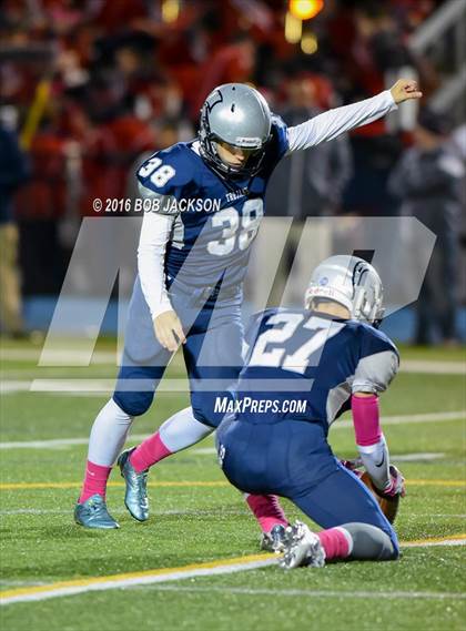 Thumbnail 1 in McDowell vs Austintown-Fitch photogallery.