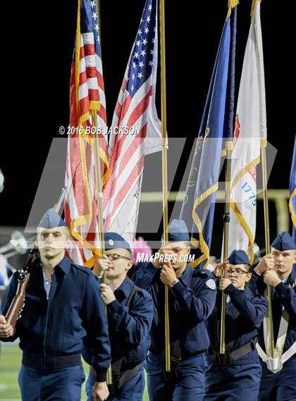 Thumbnail 1 in McDowell vs Austintown-Fitch photogallery.