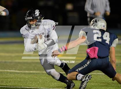 Thumbnail 2 in McDowell vs Austintown-Fitch photogallery.