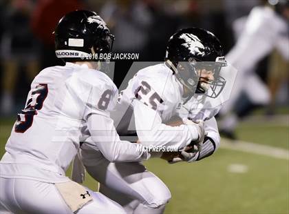 Thumbnail 2 in McDowell vs Austintown-Fitch photogallery.