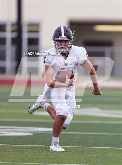 Thumbnail 1 in Vandegrift @ Dripping Springs photogallery.