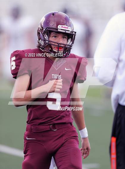 Thumbnail 3 in Vandegrift @ Dripping Springs photogallery.