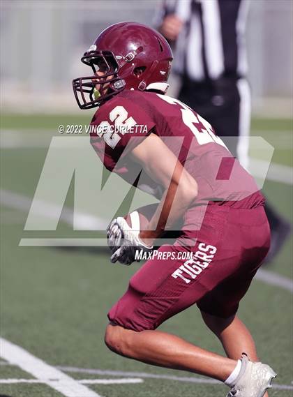 Thumbnail 3 in Vandegrift @ Dripping Springs photogallery.