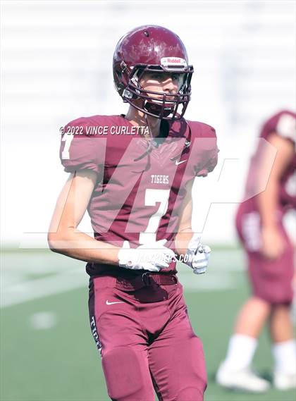 Thumbnail 2 in Vandegrift @ Dripping Springs photogallery.
