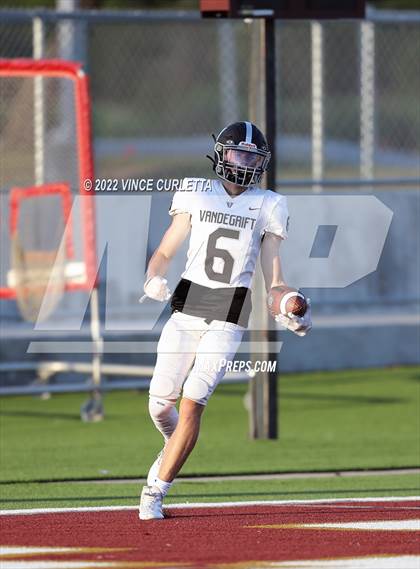 Thumbnail 2 in Vandegrift @ Dripping Springs photogallery.