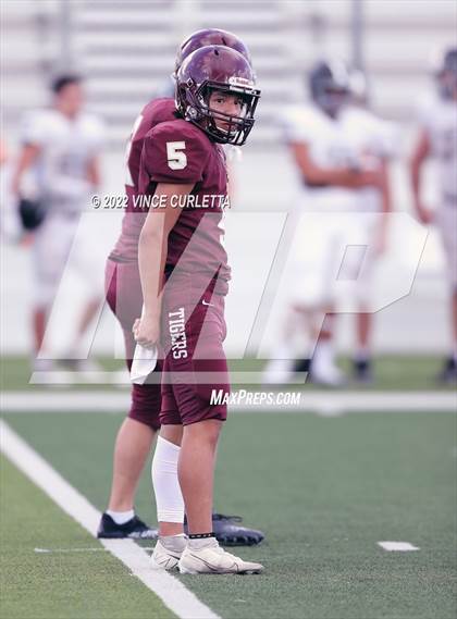 Thumbnail 2 in Vandegrift @ Dripping Springs photogallery.