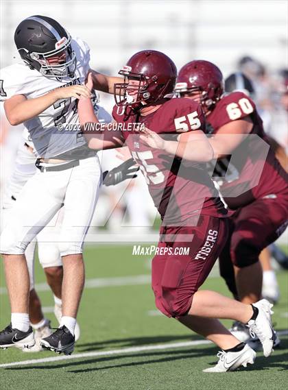 Thumbnail 3 in Vandegrift @ Dripping Springs photogallery.