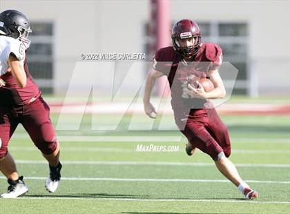 Thumbnail 2 in Vandegrift @ Dripping Springs photogallery.