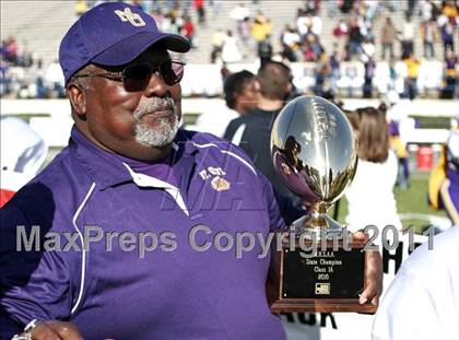 Thumbnail 1 in Durant vs. Mount Olive (MHSAA Class A Final) photogallery.