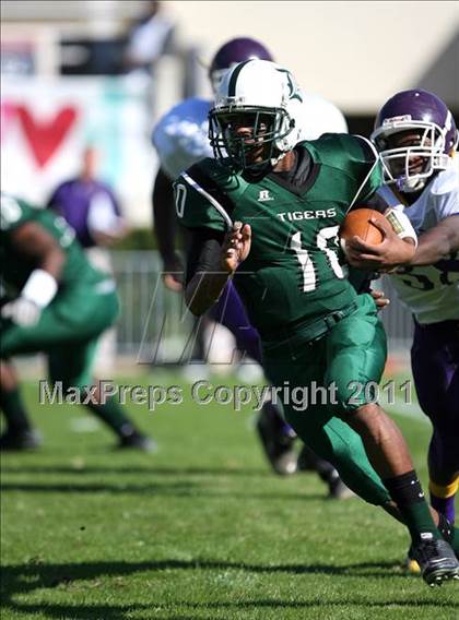 Thumbnail 1 in Durant vs. Mount Olive (MHSAA Class A Final) photogallery.
