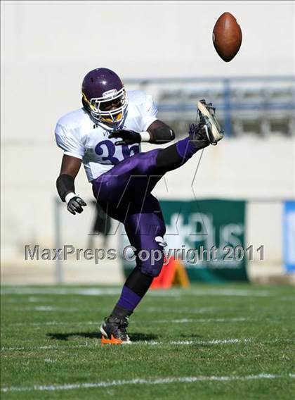 Thumbnail 1 in Durant vs. Mount Olive (MHSAA Class A Final) photogallery.