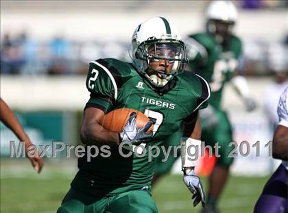 Thumbnail 3 in Durant vs. Mount Olive (MHSAA Class A Final) photogallery.