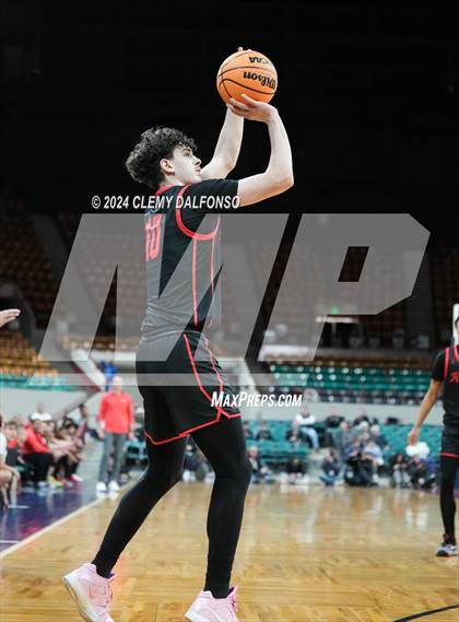 Thumbnail 1 in Eaglecrest vs Fruita Monument (CHSAA 6A Great 8) photogallery.