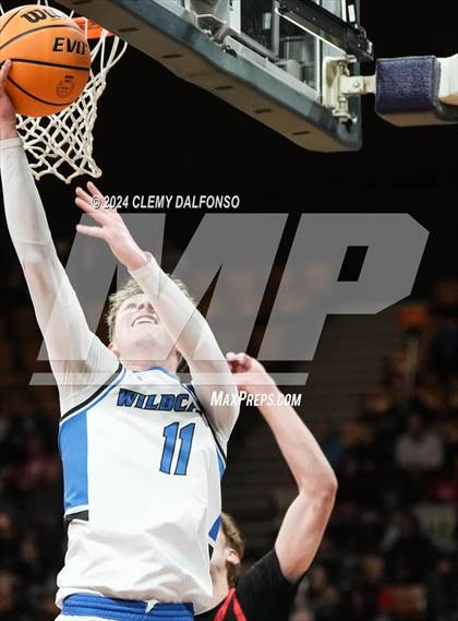 Thumbnail 3 in Eaglecrest vs Fruita Monument (CHSAA 6A Great 8) photogallery.