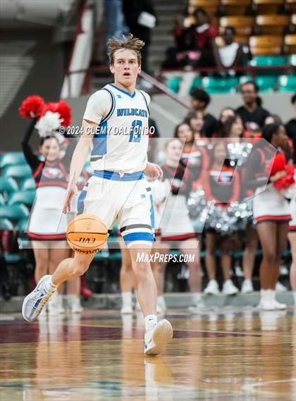 Thumbnail 2 in Eaglecrest vs Fruita Monument (CHSAA 6A Great 8) photogallery.