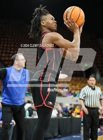 Thumbnail 1 in Eaglecrest vs Fruita Monument (CHSAA 6A Great 8) photogallery.