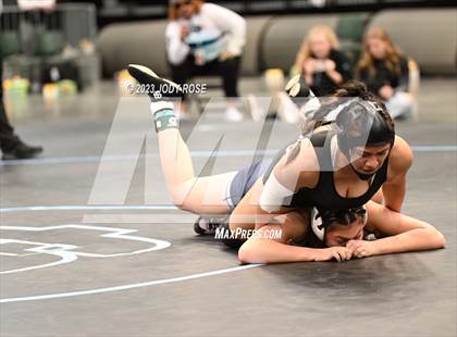Thumbnail 2 in UHSAA 6A Wrestling photogallery.
