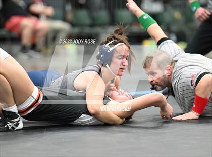 Thumbnail 1 in UHSAA 6A Wrestling photogallery.