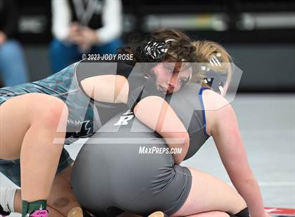 Thumbnail 1 in UHSAA 6A Wrestling photogallery.