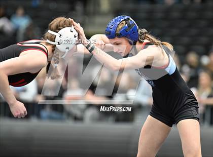 Thumbnail 1 in UHSAA 6A Wrestling photogallery.