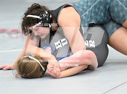 Thumbnail 2 in UHSAA 6A Wrestling photogallery.