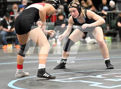 Thumbnail 2 in UHSAA 6A Wrestling photogallery.