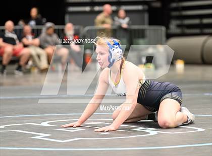 Thumbnail 3 in UHSAA 6A Wrestling photogallery.