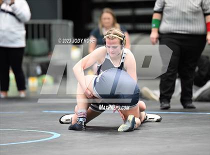 Thumbnail 1 in UHSAA 6A Wrestling photogallery.