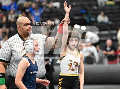Thumbnail 1 in UHSAA 6A Wrestling photogallery.