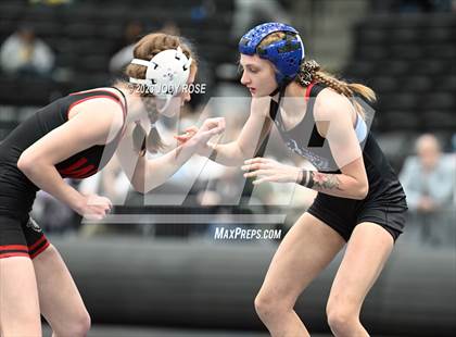 Thumbnail 3 in UHSAA 6A Wrestling photogallery.