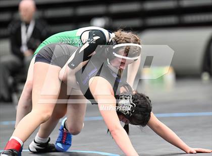 Thumbnail 2 in UHSAA 6A Wrestling photogallery.
