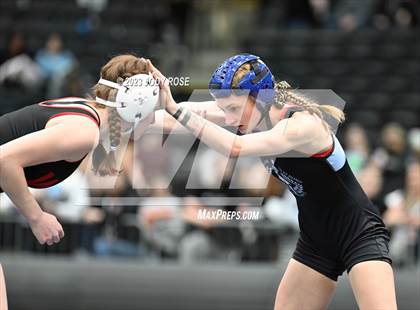 Thumbnail 2 in UHSAA 6A Wrestling photogallery.