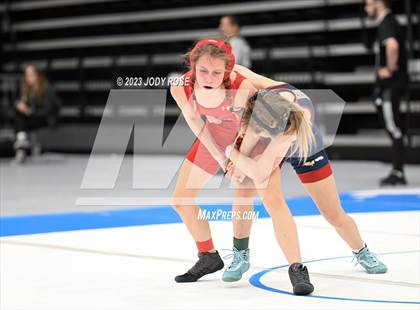 Thumbnail 1 in UHSAA 6A Wrestling photogallery.